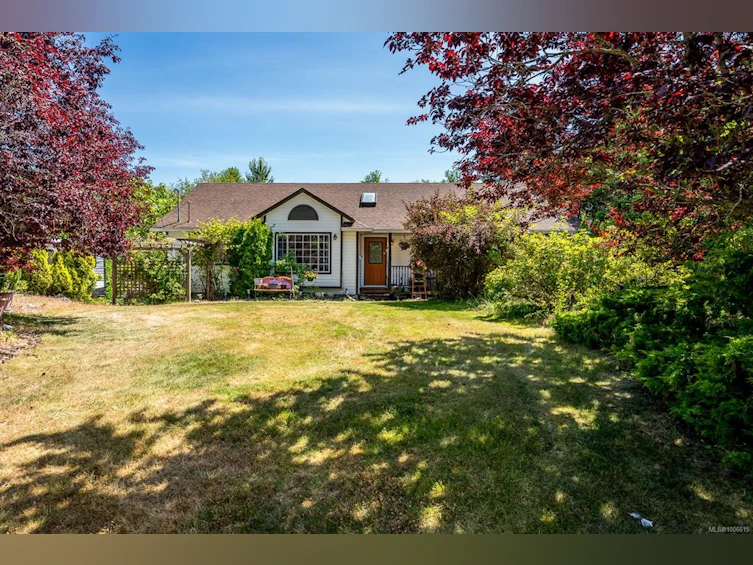 2879 Caledon Crescent, Courtenay, BC, V9N 7E1