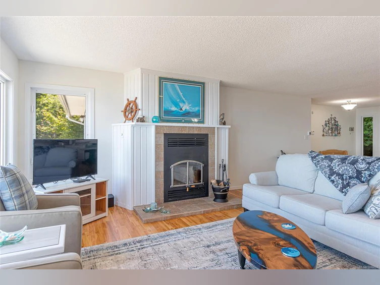 6655 W Island Highway, Bowser/Deep Bay, BC, V0R 1G0 - 14