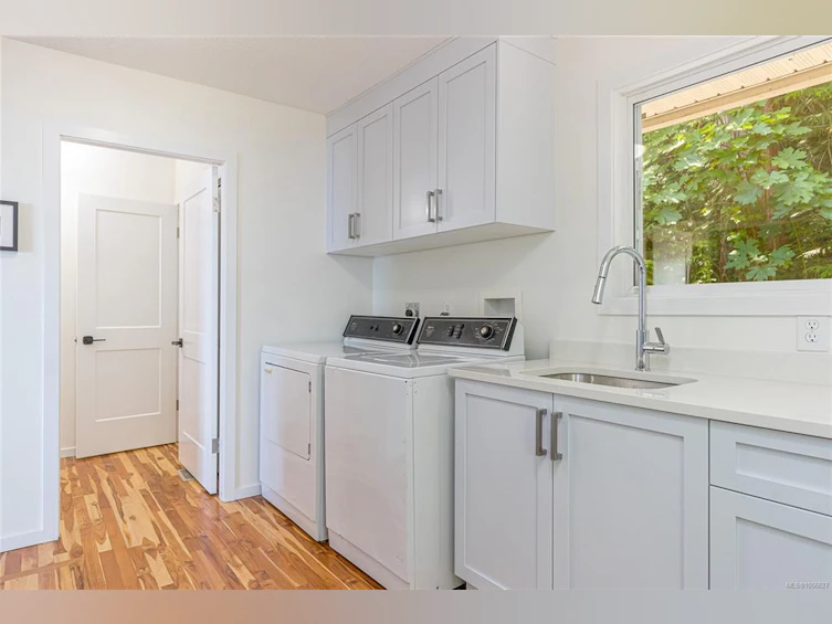 6655 W Island Highway, Bowser/Deep Bay, BC, V0R 1G0 - 55