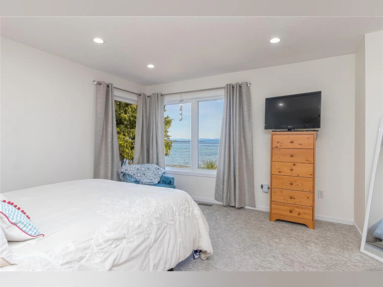 6655 W Island Highway, Bowser/Deep Bay, BC, V0R 1G0 - 40