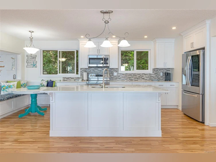 6655 W Island Highway, Bowser/Deep Bay, BC, V0R 1G0 - 22