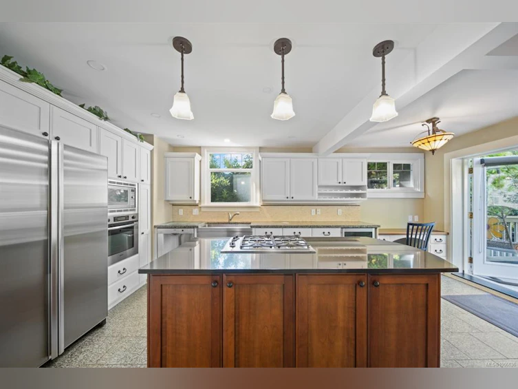 135 Newcastle Avenue, Nanaimo, BC, V9S 4H7 - 9