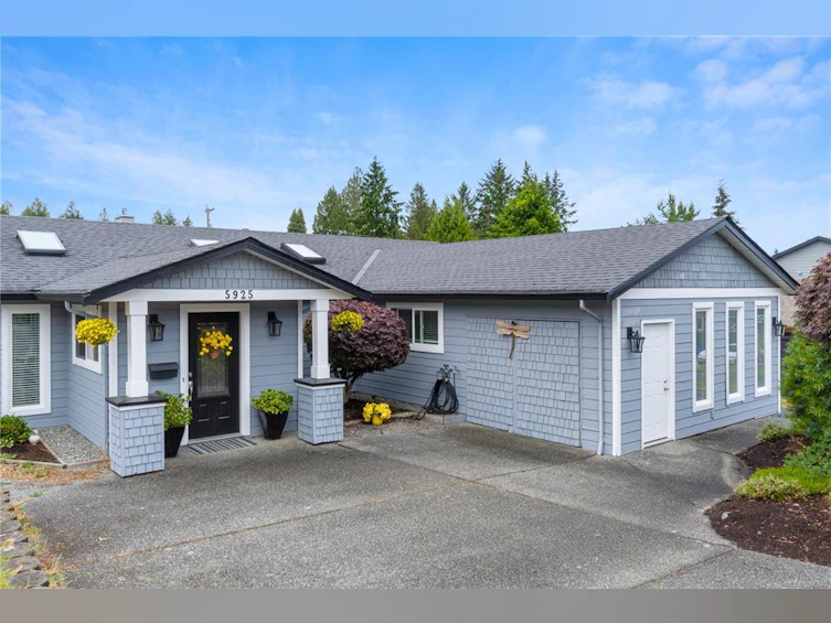5925 Breonna Drive, Nanaimo, BC, V9V 1E9