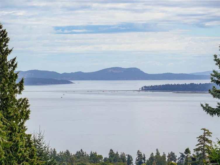 1760 Mayneview Terrace, North Saanich, BC, V8L 5A8 - 2