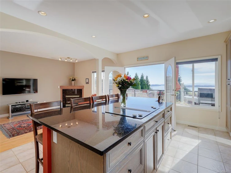 1760 Mayneview Terrace, North Saanich, BC, V8L 5A8 - 5