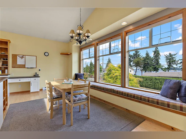 8028 Arthur Drive, Central Saanich, BC, V8M 1V5 - 5
