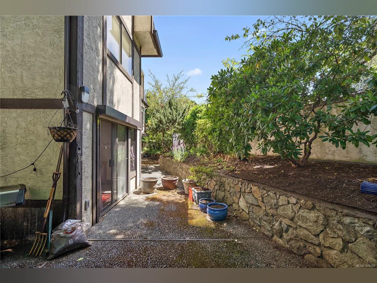 1-1464 Fort Street, Victoria, BC, V8S 1Z5 - 20