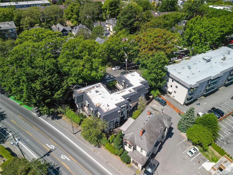 1-1464 Fort Street, Victoria, BC, V8S 1Z5 - 24
