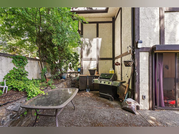 1-1464 Fort Street, Victoria, BC, V8S 1Z5 - 19