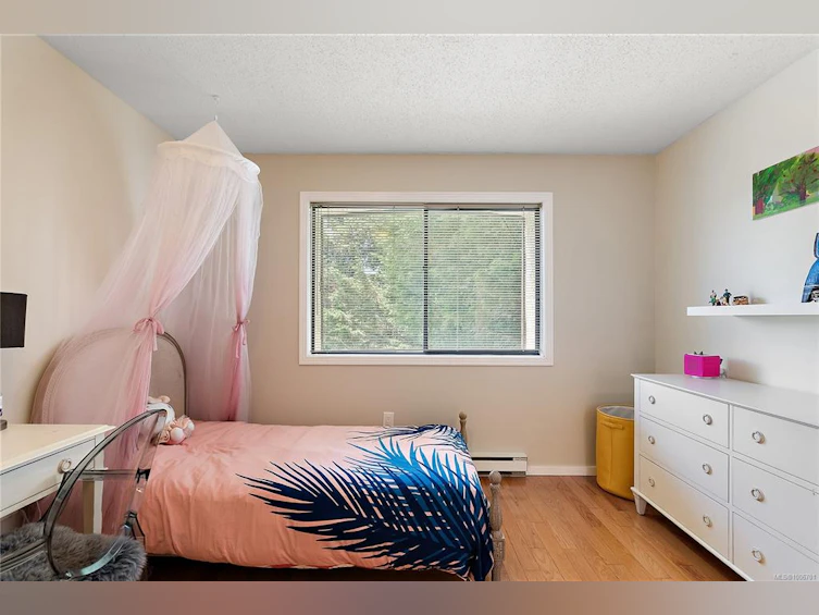 1-1464 Fort Street, Victoria, BC, V8S 1Z5 - 13