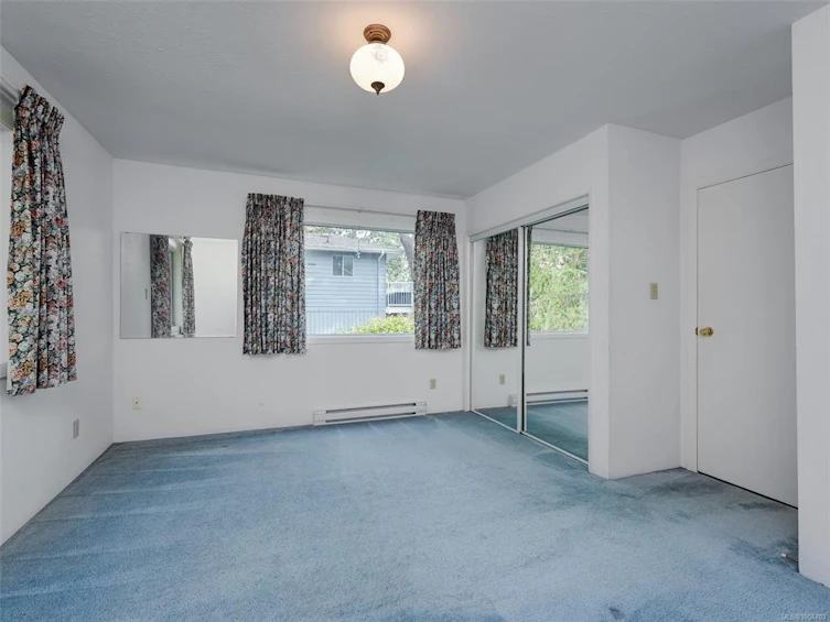 3908 Ascot Drive, Saanich, BC, V8P 3S1 - 12