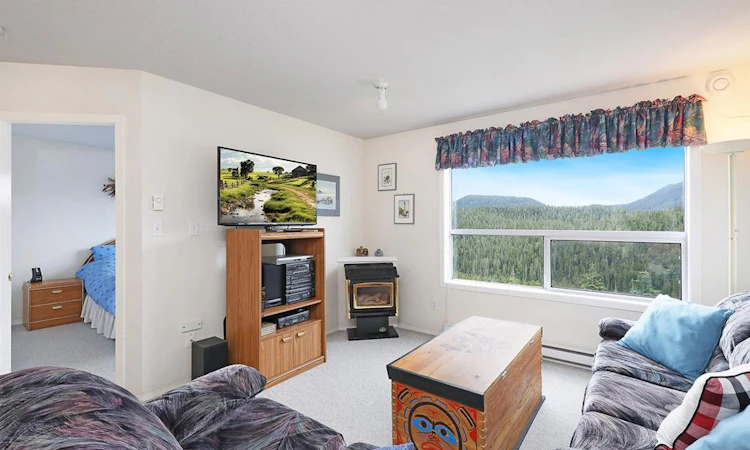 308-1105 Henry Road