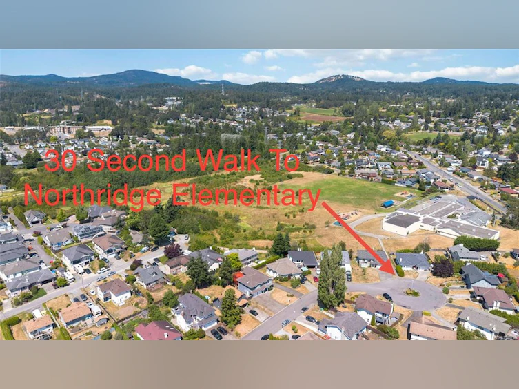 4168 Clinton Place, Saanich, BC, V8Z 6M1 - 46