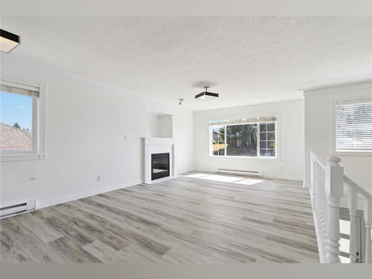 4168 Clinton Place, Saanich, BC, V8Z 6M1 - 5