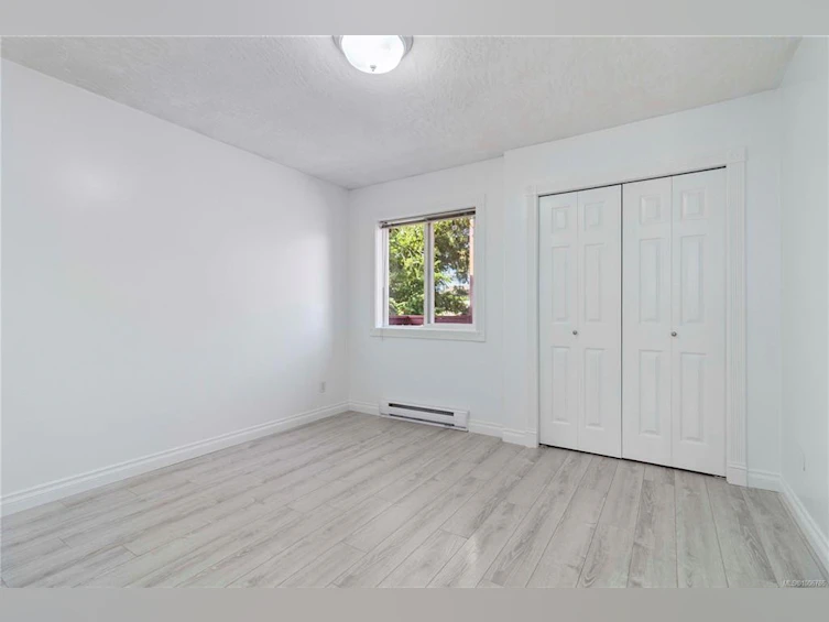 4168 Clinton Place, Saanich, BC, V8Z 6M1 - 19