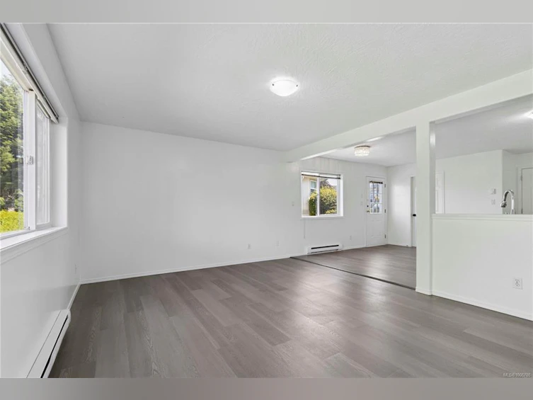 4168 Clinton Place, Saanich, BC, V8Z 6M1 - 32