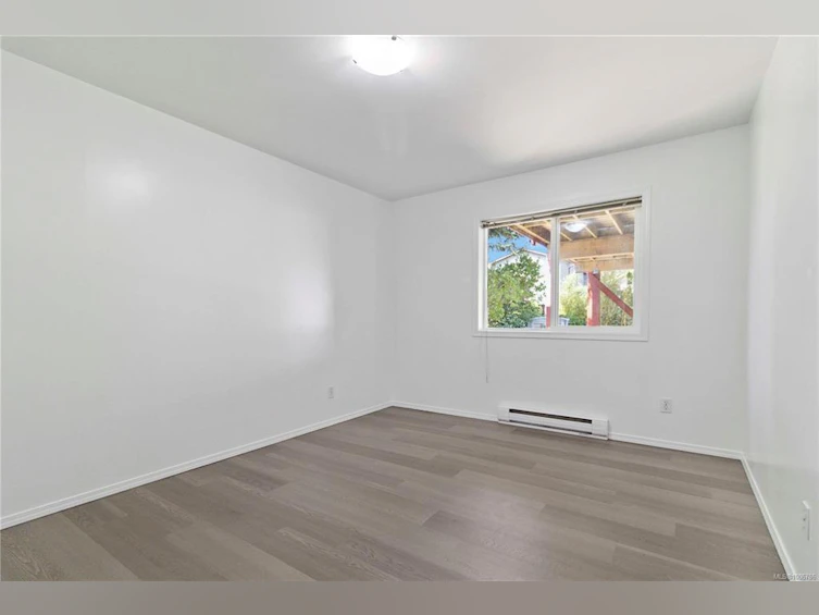 4168 Clinton Place, Saanich, BC, V8Z 6M1 - 33