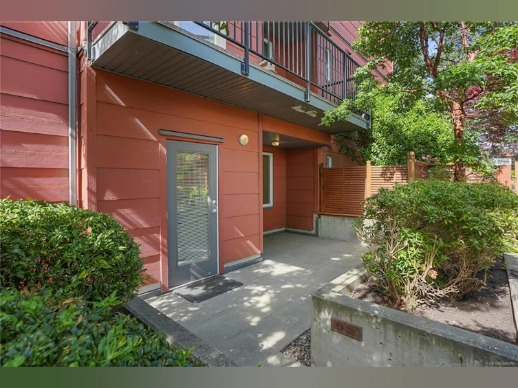 104-4030 Borden Street, Saanich, BC, V8X 2E9 - 14