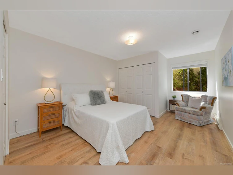 4372 Vanguard Place, Saanich, BC, V8Z 6X3 - 18