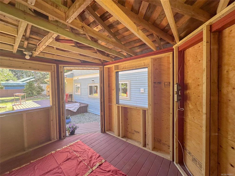 4621 Berbers Drive, Bowser/Deep Bay, BC, V0R 1G0 - 52