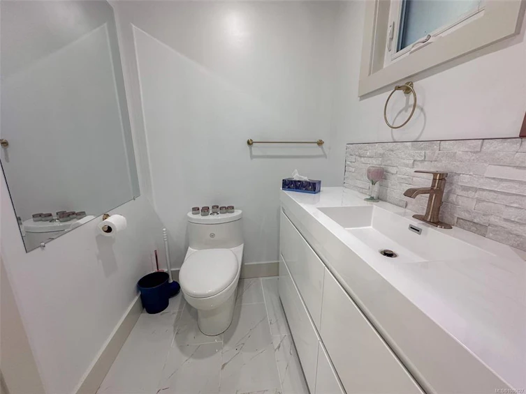 4621 Berbers Drive, Bowser/Deep Bay, BC, V0R 1G0 - 41
