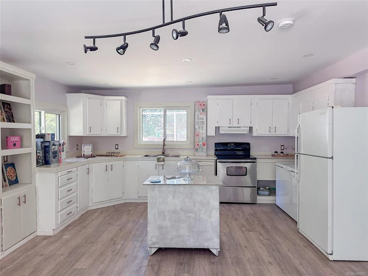 4621 Berbers Drive, Bowser/Deep Bay, BC, V0R 1G0 - 36