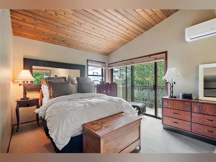1595 Eagle Way, North Saanich, BC, V8L 5S3 - 25