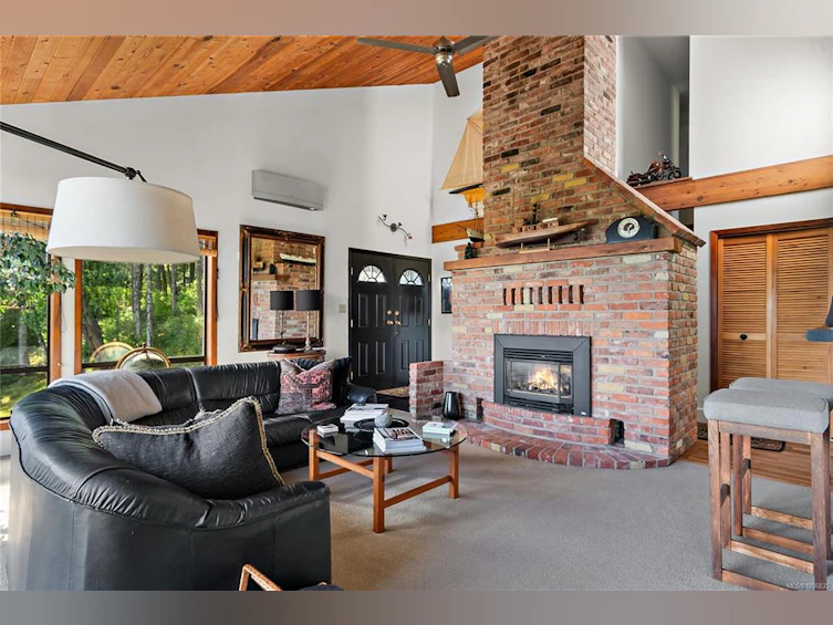 1595 Eagle Way, North Saanich, BC, V8L 5S3 - 10