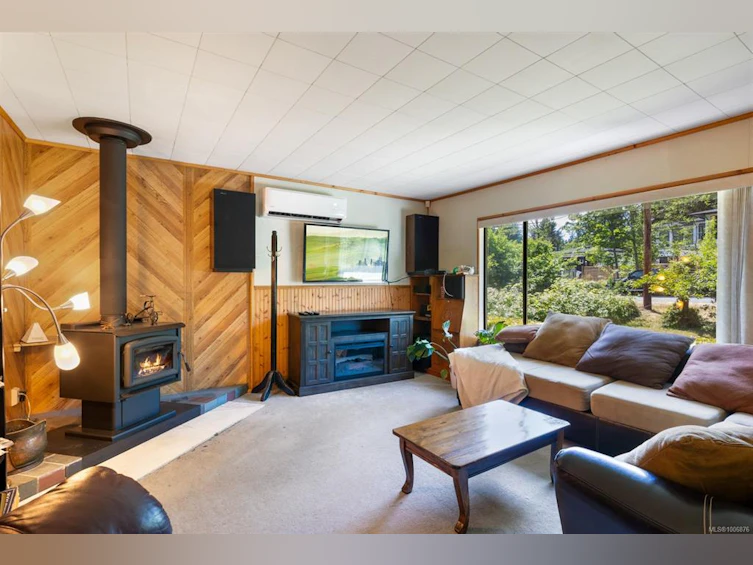 850 Timberlane Road, Courtenay, BC, V9N 9K9 - 4