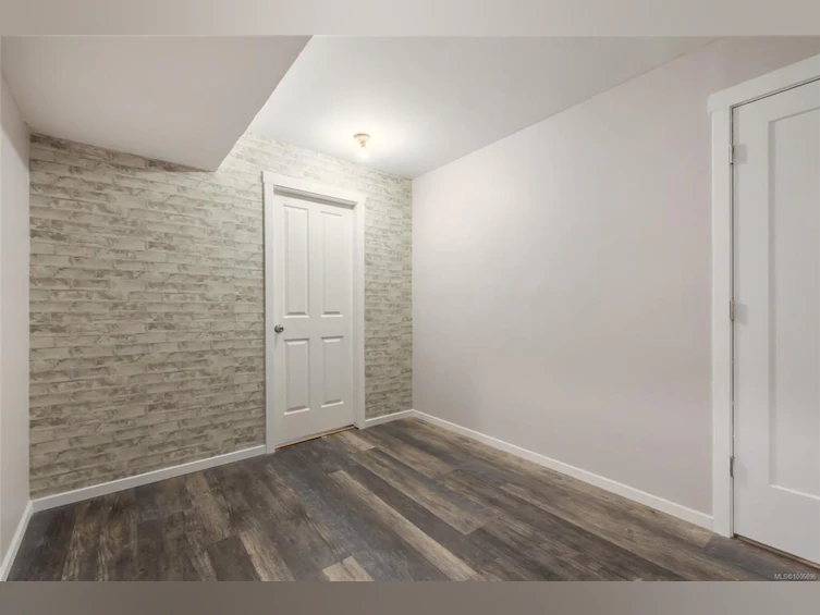 645 Oakwood Road, Ladysmith, BC, V9G 2C1 - 26