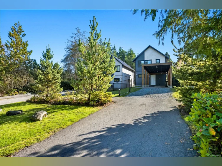 2-1782 St. Jacques Boulevard, Ucluelet, BC, V0R 3A0