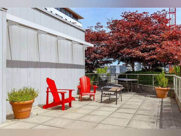 302-1030 Yates Street, Victoria, BC, V8V 5A7 - 26