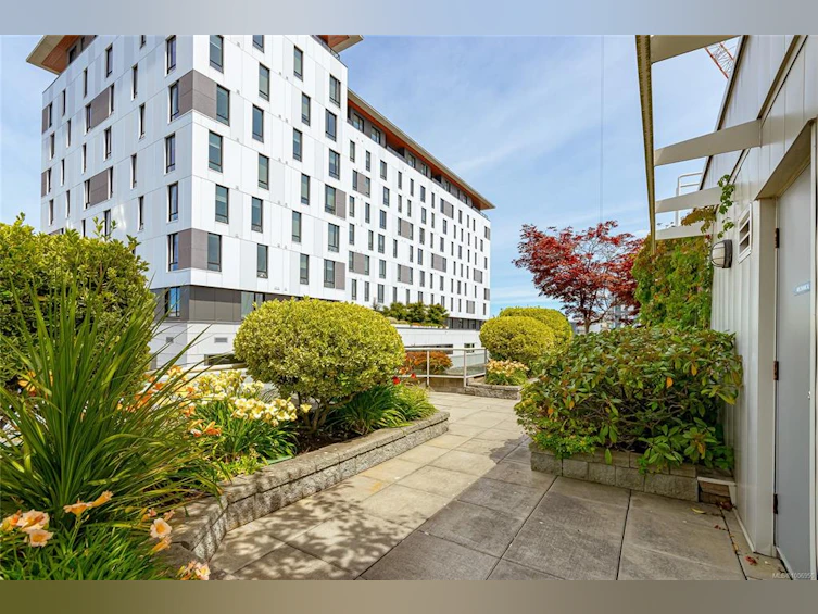 302-1030 Yates Street, Victoria, BC, V8V 5A7 - 27