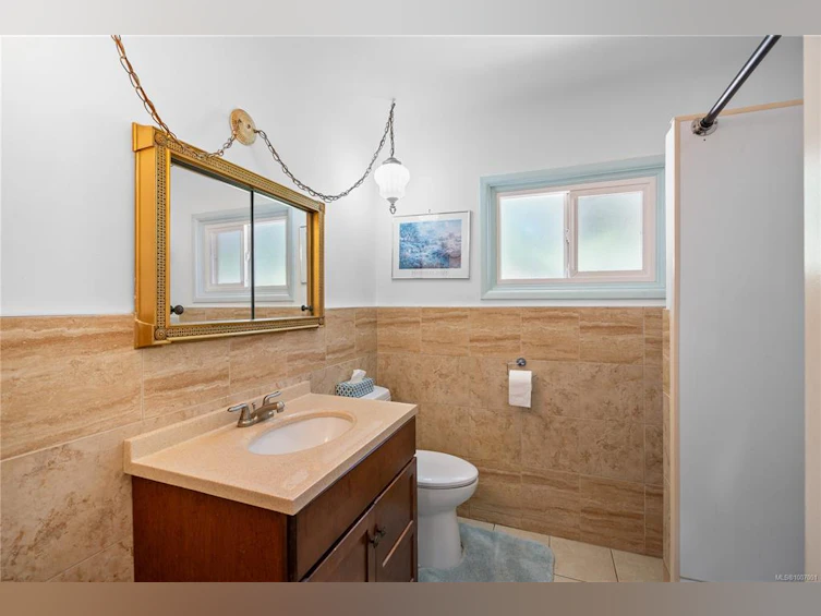 854 Royal Oak Avenue, Saanich, BC, V8X 3T2 - 27
