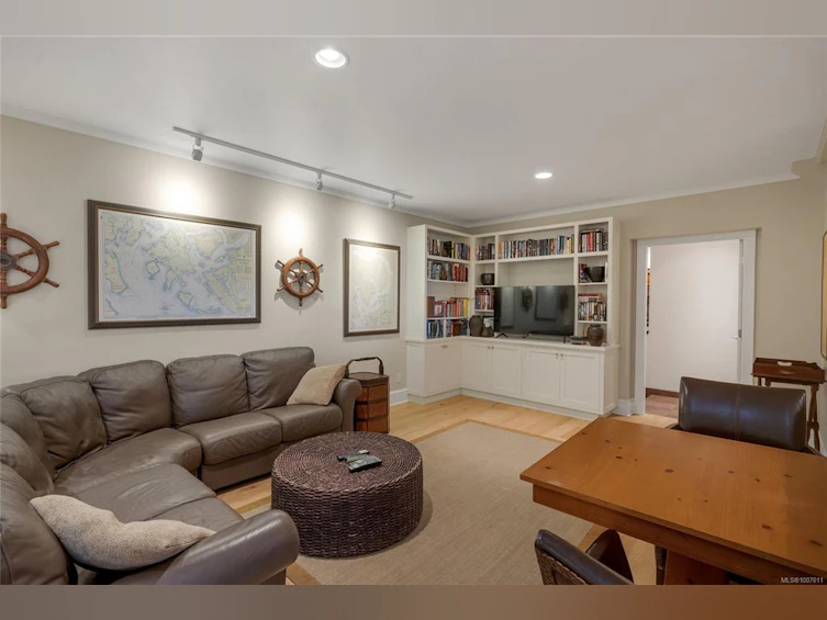 1790 Hyacinthe Bay Road, Quadra Island, BC, V0P 1H0 - 45