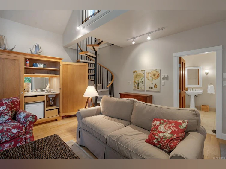 1790 Hyacinthe Bay Road, Quadra Island, BC, V0P 1H0 - 66