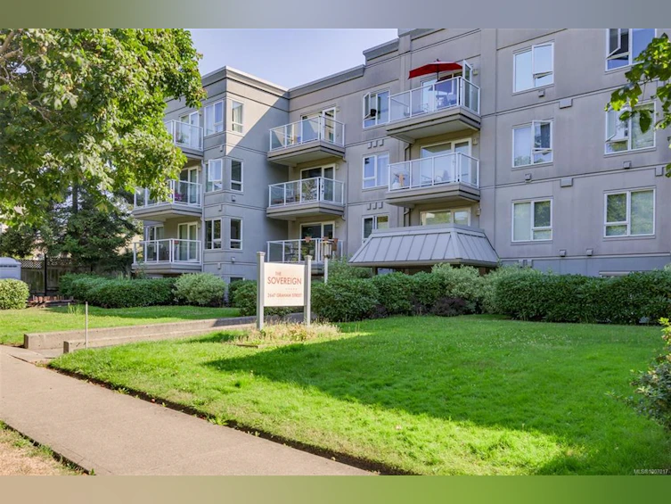 310-2647 Graham Street, Victoria, BC, V8T 3Y8 - 16