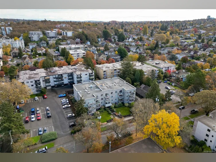 310-2647 Graham Street, Victoria, BC, V8T 3Y8 - 20