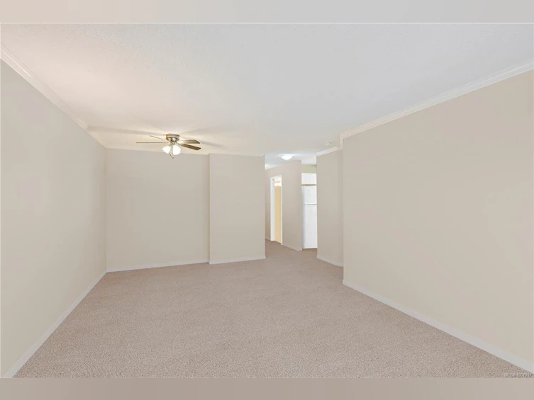 310-2647 Graham Street, Victoria, BC, V8T 3Y8 - 5