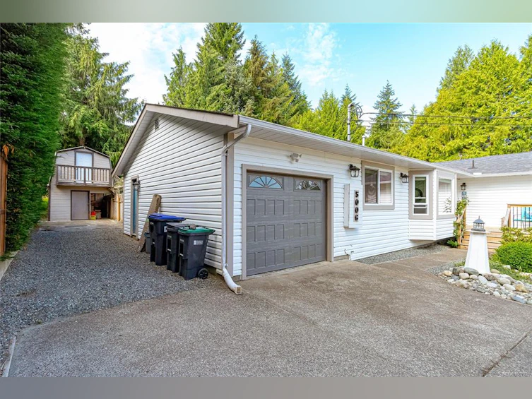 5006 W Thompson Clarke Drive, Bowser/Deep Bay, BC, V0R 1G0 - 59