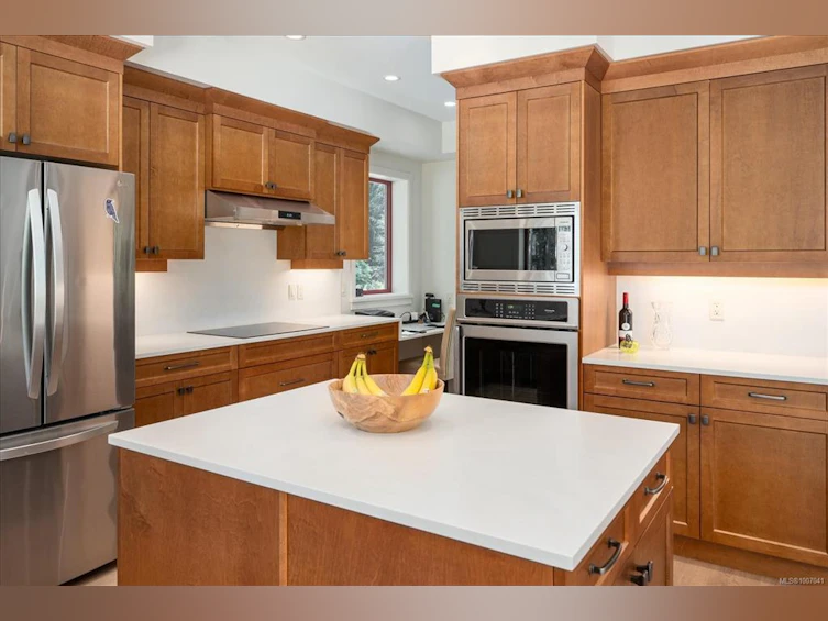 6208 W Island Highway, Qualicum Beach, BC, V9K 2E3 - 12
