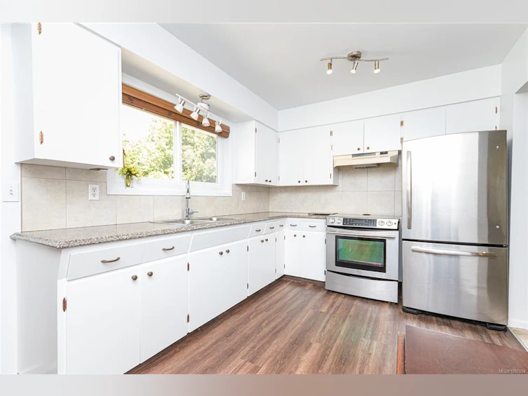 3110 Wishart Road, Colwood, BC, V9C 1P8 - 9