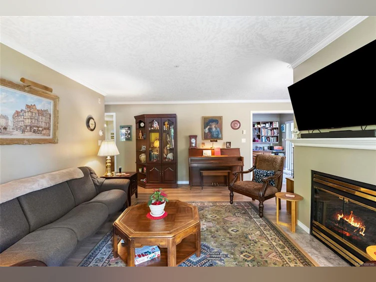 105-1100 Union Road, Saanich, BC, V8P 2J3 - 6