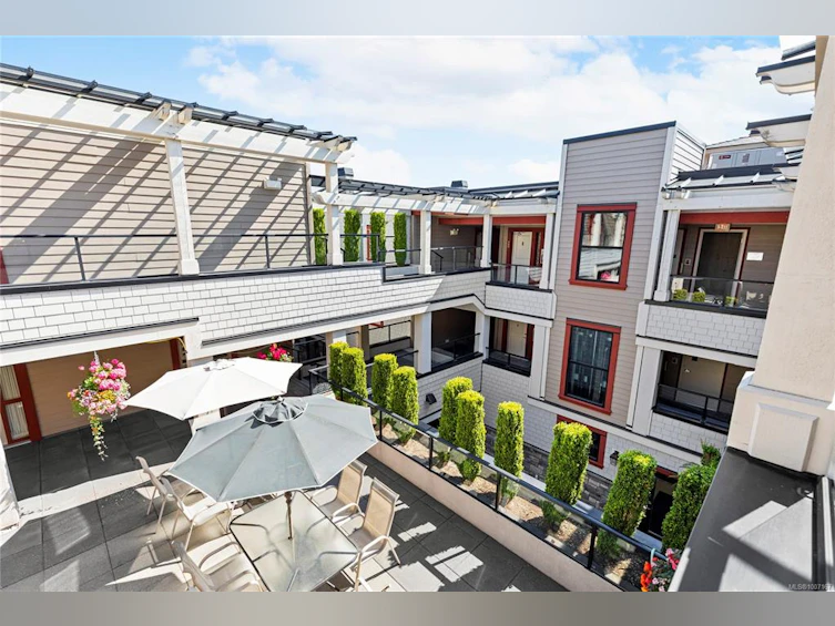 204-222 Second Avenue, Qualicum Beach, BC, V9K 0A4 - 45