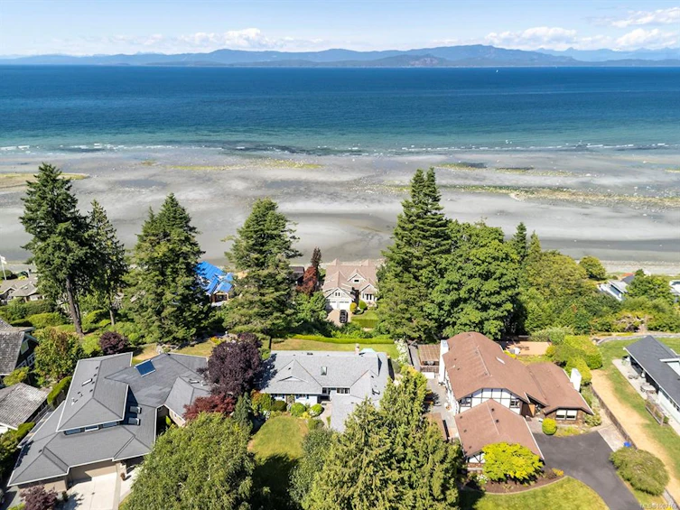 1009 Eaglecrest Drive, Qualicum Beach, BC, V9K 1E9 - 48