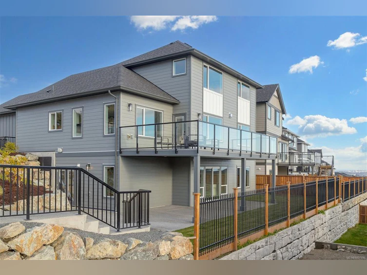 1403 Flint Avenue, Langford, BC, V9B 5N1 - 3