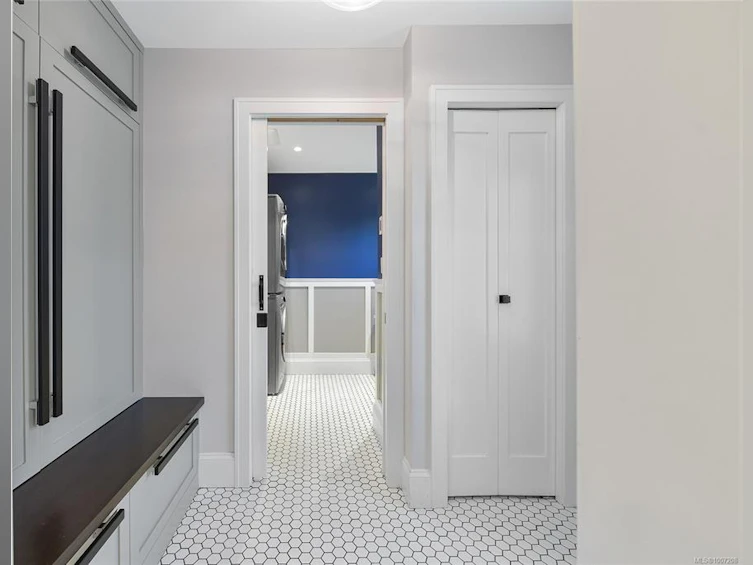 820 St. Charles Street, Victoria, BC, V8S 3P3 - 26