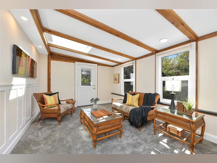 820 St. Charles Street, Victoria, BC, V8S 3P3 - 52