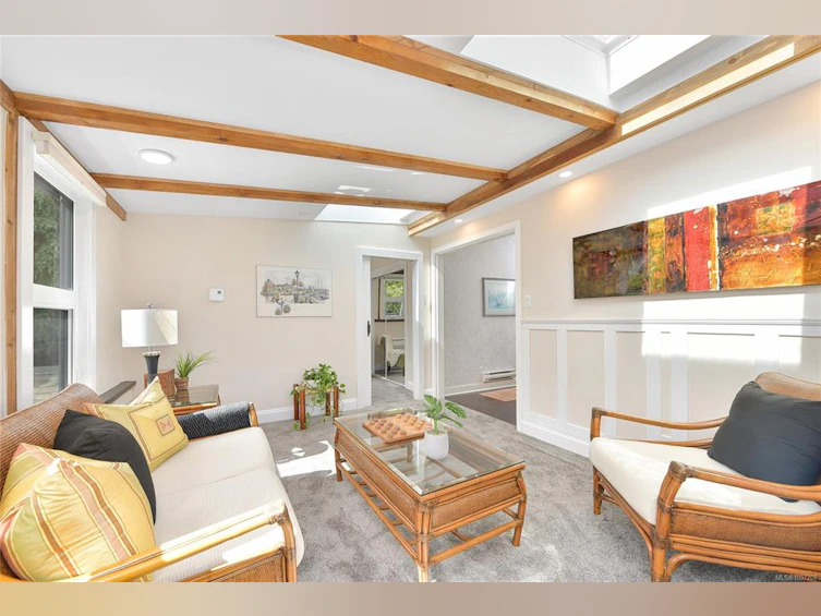 820 St. Charles Street, Victoria, BC, V8S 3P3 - 56