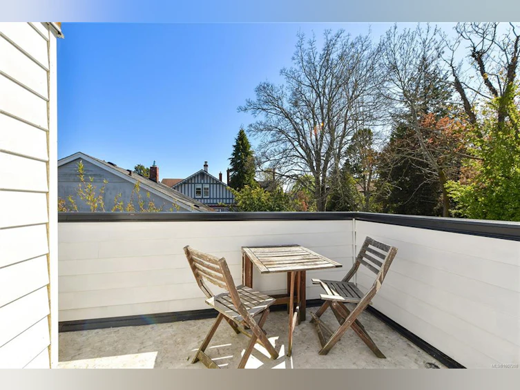 820 St. Charles Street, Victoria, BC, V8S 3P3 - 61